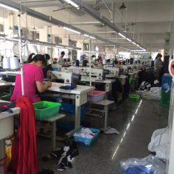 服裝廠招聘 誠招拷邊工與平車工，服裝服飾零售崗位待您加入